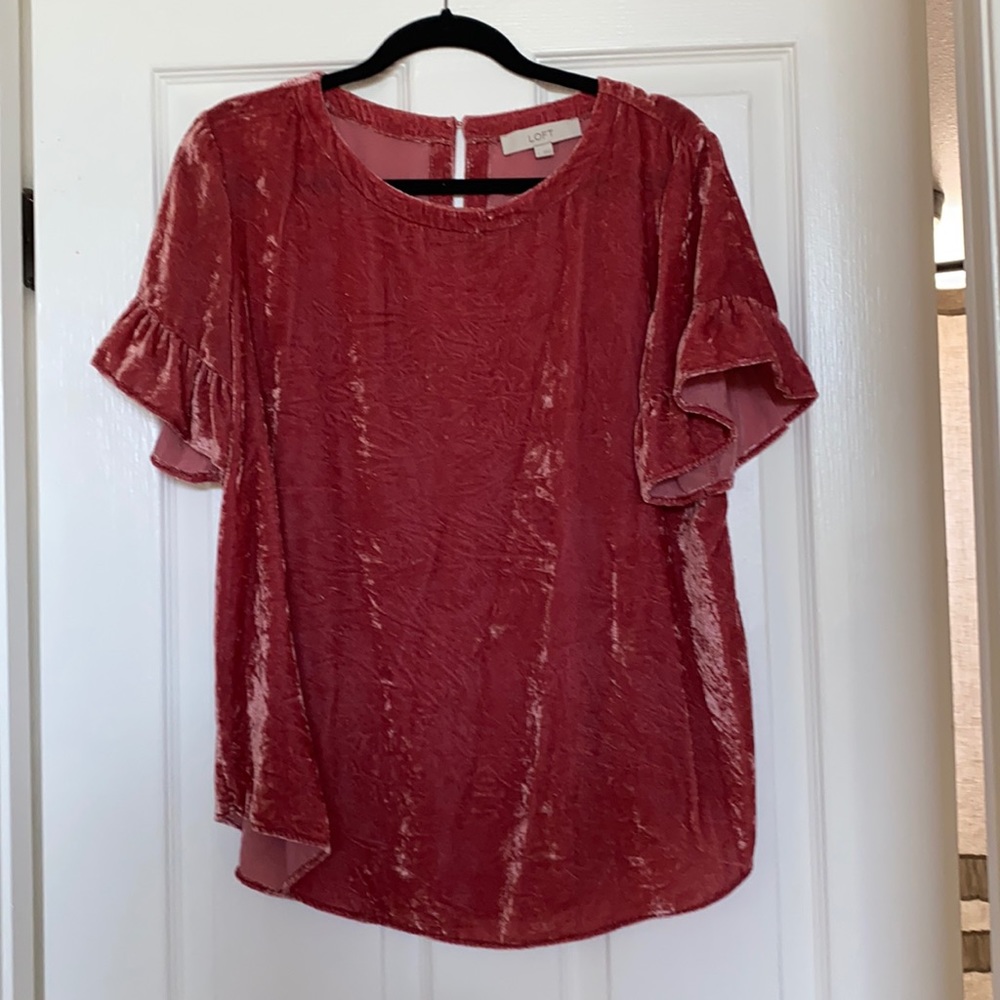 Cute loft velvet top with ruffle short sleeves